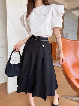 2023 נפילה מקרית תוכנן נשים החצאית הארוכה מוצק צבע קפלים גבוהה המותניים פנאי יומית הגברת חצאית גבוהה וושינגטוןasia. kgm יפן קוריאה סגנון