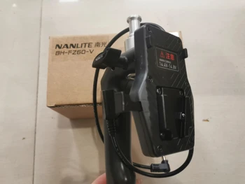 Nanlite BH-FZ60-V V-הר סוללה ידית אחיזה בעל Forza60 60B 60w