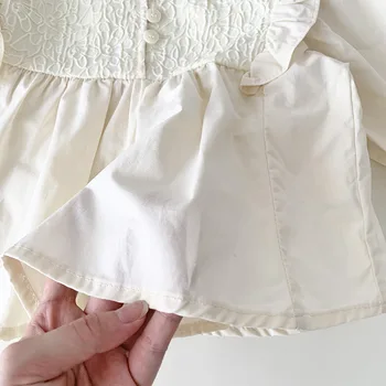 אלגנטי ילדות קטנות משמש תחרה, חולצות פרחוניות קפלים שולי התינוק פאף זמן Sleeave גג רך לנשימה ילדים סתיו חולצות
