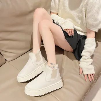 מותג נעלי נשים אוסטרלי מגפי החורף הנעלה עגול הבוהן, העקב שטוח מגפי נשים אופנה שלג נמוך 2023 בנות הקרסול כותנה