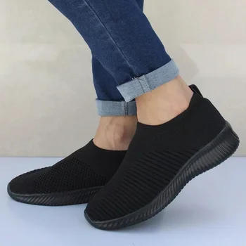 נשים נעלי גרב סריגה נעלי הנשים לאביב קיץ שטוח להחליק על נעלי נשים בתוספת גודל נעליים שטוחות הליכה