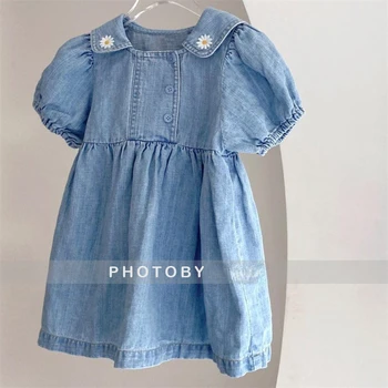 סגנון קוריאני קיץ שמלת ילדה תינוק חמוד חרצית רקמה דש פאף שרוול קצר ג ' ינס, שמלות בגדי ילדי E25366