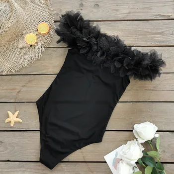 סקסית קפלים Bandeau בגד ים 2023 נשים שחור מוצק מחוץ כתף בטן שליטה חתיכה אחת בגדי חוף בגד ים טריקיני.